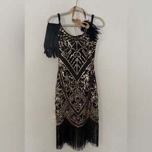 Flapper Roaring 20’s Great Gatsby Black & Gold Embellished Dress Size Small